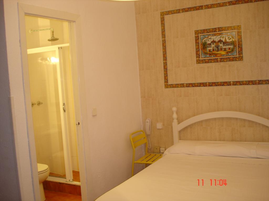 Guest house Arias 2*